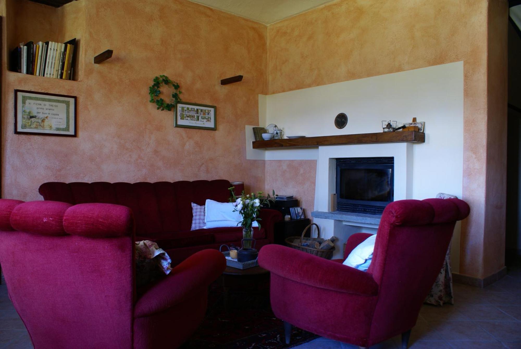 Casa Branzele Bed & Breakfast Trezzo Tinella Bagian luar foto